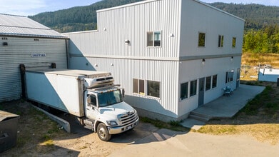 4141 54 St SE, Salmon Arm, BC - Aerial  map view - Image1