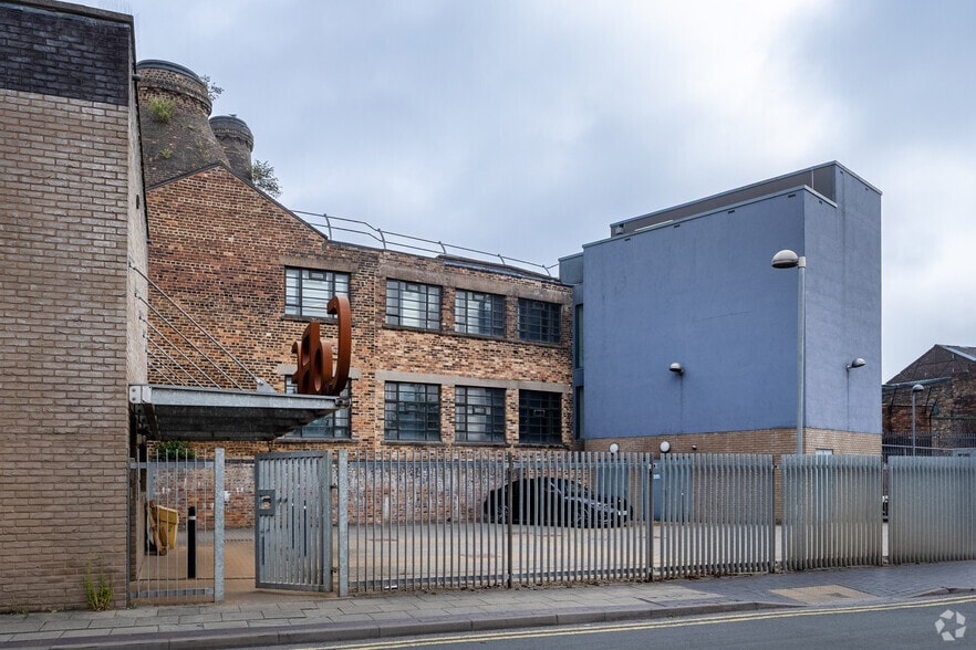 46 Short St, Stoke On Trent for lease - Building Photo - Image 2 of 2