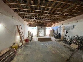 126 Above Bar St, Southampton for lease Interior Photo- Image 1 of 2