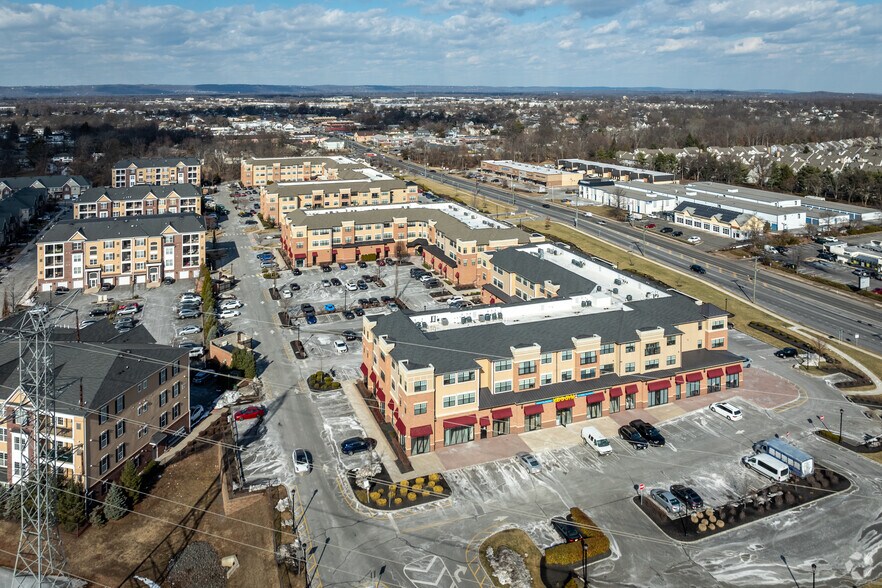 1636 Stelton Rd, Piscataway, NJ à louer - Photo du bâtiment - Image 3 de 36