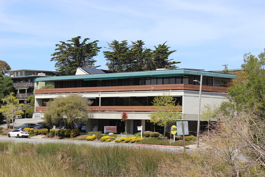660 Camino Aguajito, Monterey, CA à louer - Photo du bâtiment - Image 1 de 11