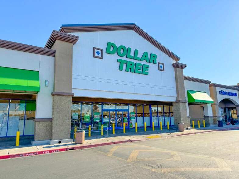 510-540 Marks St, Henderson, NV à louer - Photo du bâtiment - Image 2 de 8