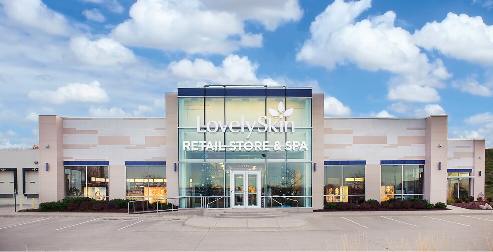 2721-2757 S 140th St, Omaha, NE for lease - Building Photo - Image 2 of 3