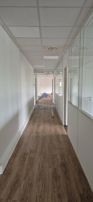 More details for 7 Rue Maryse Bastié, Bron - Office for Lease