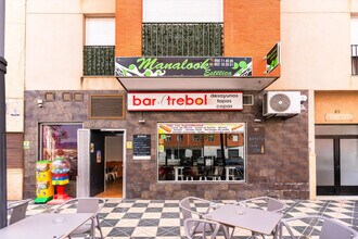 Commerce de détail dans Roquetas de Mar, Almería à louer Photo intérieure- Image 2 de 26