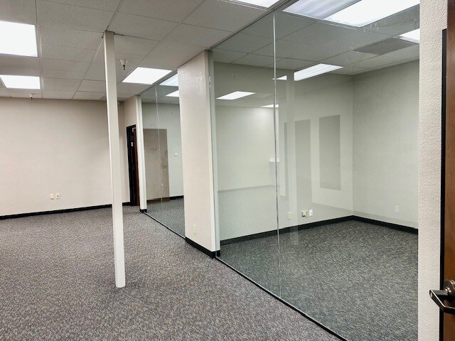 5671 Santa Teresa Blvd, San Jose, CA à louer - Photo du bâtiment - Image 2 de 17