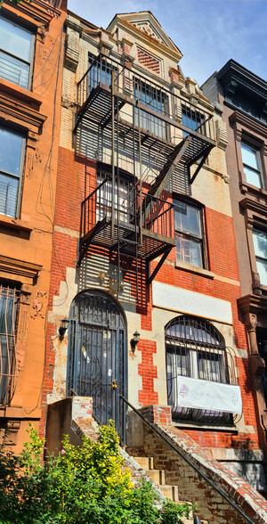 111 W 132nd St, New York, NY for sale - Primary Photo - Image 1 of 13