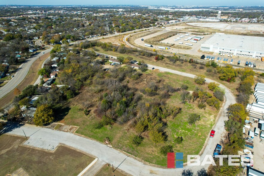1404 Turner Pky, Grand Prairie, TX à vendre - Aérien - Image 1 de 8