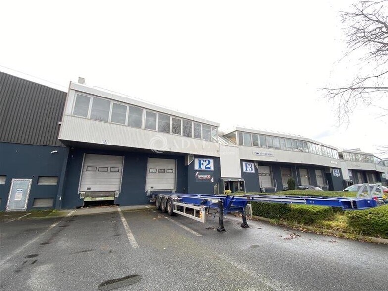 Flex dans Bonneuil-sur-Marne à louer - Photo du bâtiment - Image 1 de 5