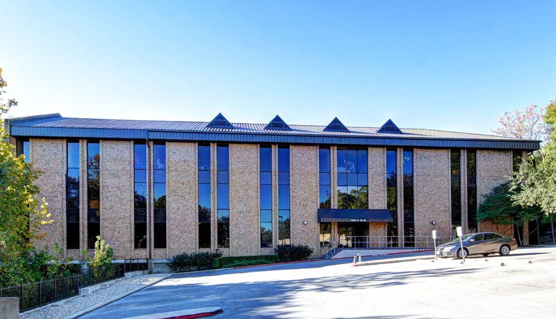1524 S Interstate 35 S, Austin, TX à louer Photo du bâtiment- Image 1 de 27