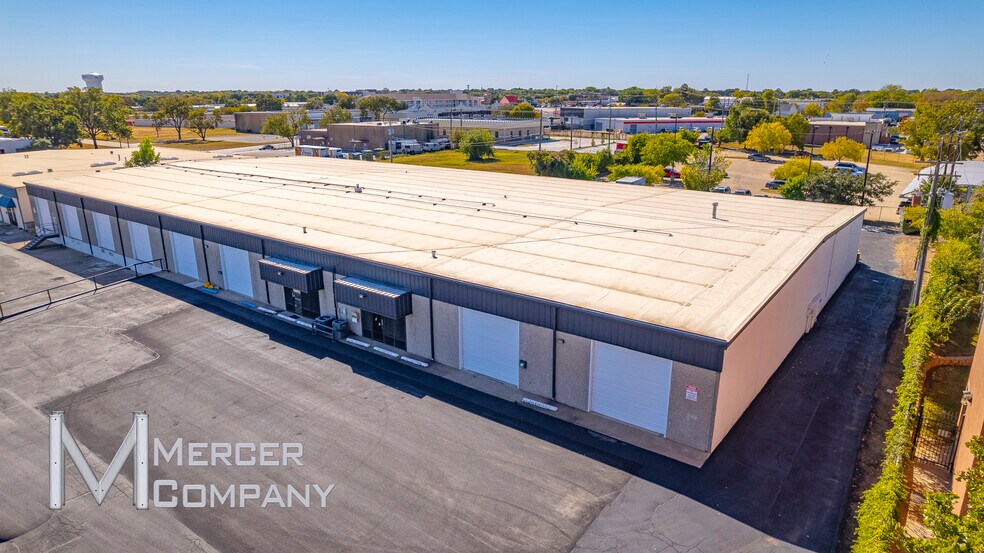 801 Secretary Dr, Arlington, TX à louer - Aérien - Image 3 de 18