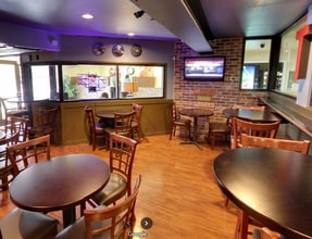 344 E Desert Inn Rd, Las Vegas, NV for lease Interior Photo- Image 2 of 31