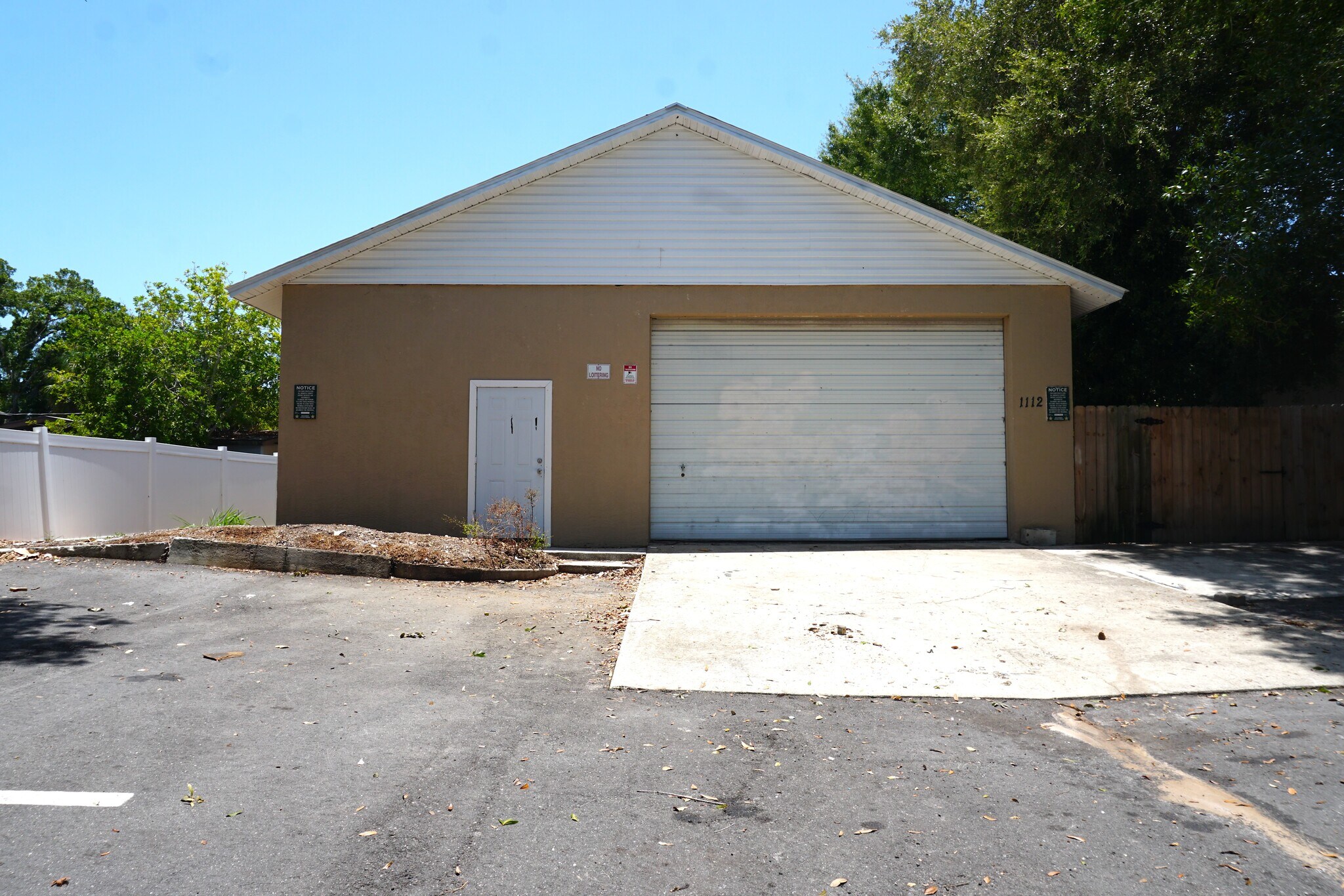 1112 Whitfield Ave, Sarasota, FL à louer Photo du bâtiment- Image 1 de 14