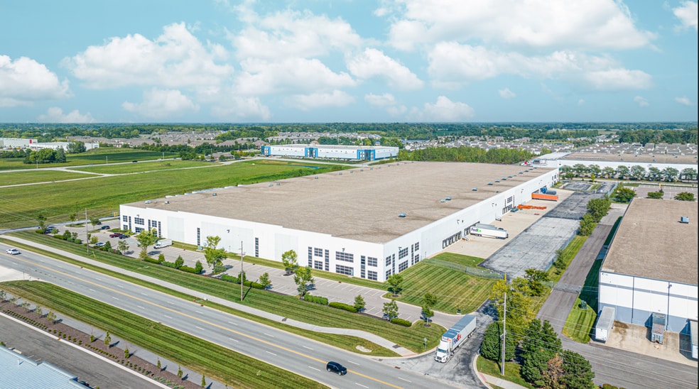 650 Commerce Parkway East Dr, Greenwood, IN for lease - Building Photo - Image 3 of 5