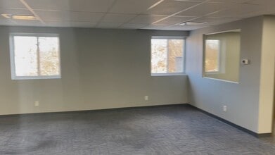 711 W Bagley Rd, Berea, OH for lease - Commercial Listing Video 