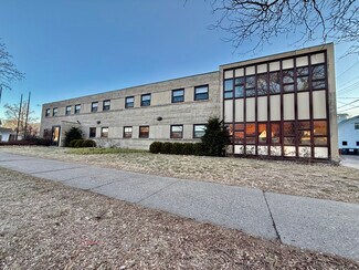 Plus de détails pour 176 8th St, Winona, MN - Bureau à vendre