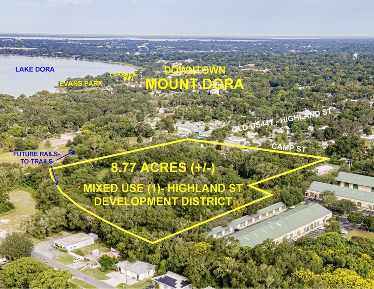610 S Highland St, Mount Dora, FL à vendre - Photo du bâtiment - Image 1 de 11