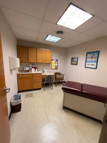 225 Erdman St, Bangor, PA à louer - Vidéo sur l’inscription commerciale - Image 2 de 27