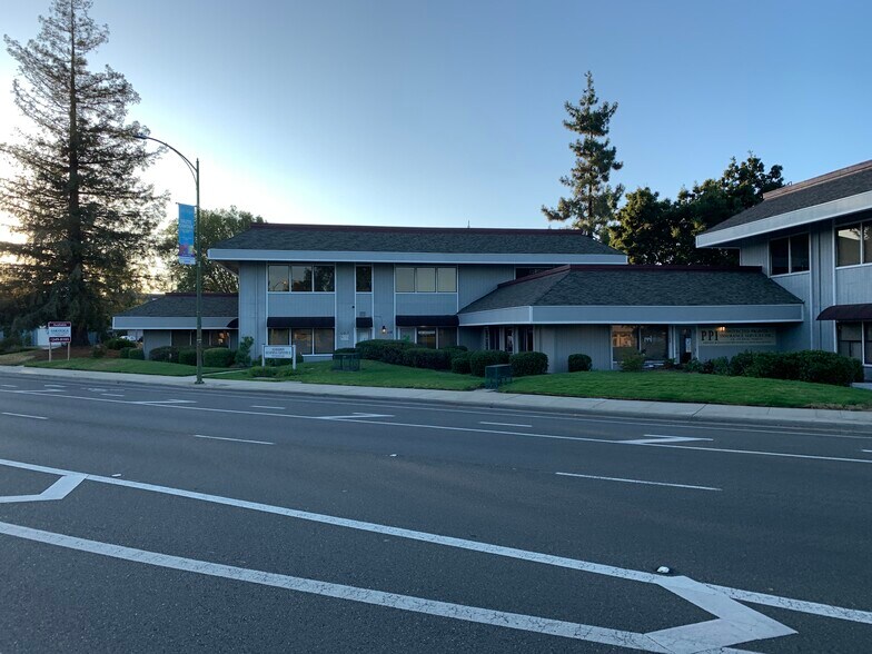 6472 Camden Ave, San Jose, CA à louer - Photo du bâtiment - Image 3 de 14