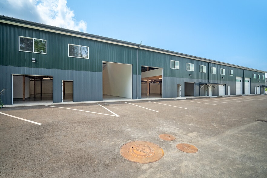 2900 Peace Portal Dr, Blaine, WA à louer - Photo du bâtiment - Image 3 de 26