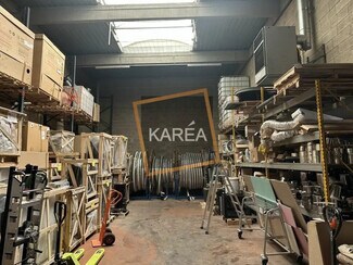 Plus de détails pour Local d'activités à louer