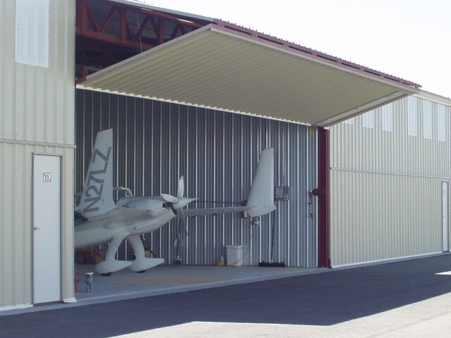 4555 W Avenue G, Lancaster, CA à louer - Photo du bâtiment - Image 3 de 5