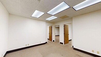 6800 Park Ten Blvd, San Antonio, TX for lease Interior Photo- Image 1 of 4