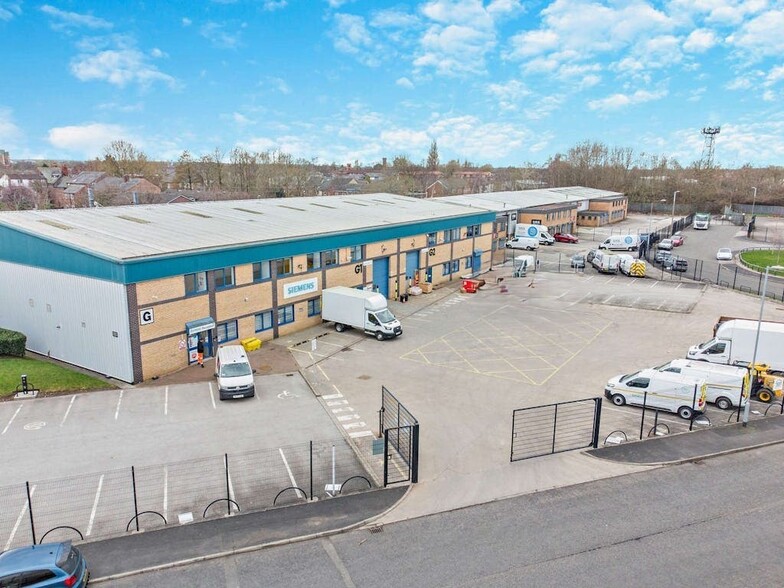 Lynwell Rd, Manchester for lease - Building Photo - Image 2 of 4