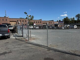 Plus de détails pour 8395 Euclid Ave, Manassas Park, VA - Industriel à louer