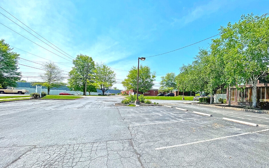 875-899 S Arlington Ave, Harrisburg, PA à vendre - Photo du bâtiment - Image 2 de 16