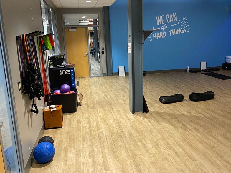 1111 E South River St, Appleton, WI à louer - Photo intérieure - Image 2 de 8