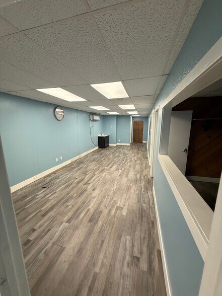 2702-2714 Country Club Blvd, Stockton, CA à louer - Photo du bâtiment - Image 3 de 15