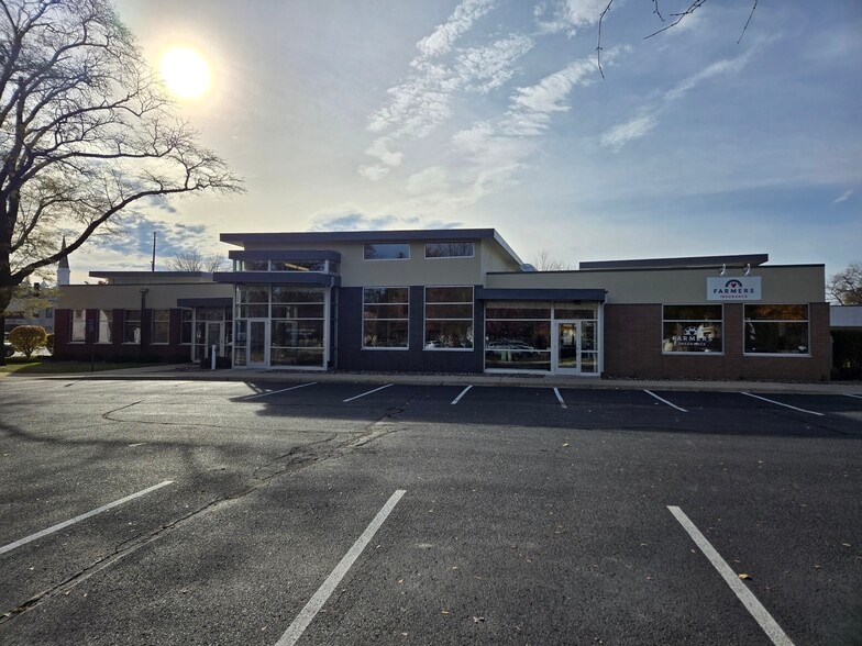 400 4th St NW, Faribault, MN for sale - Building Photo - Image 3 of 3