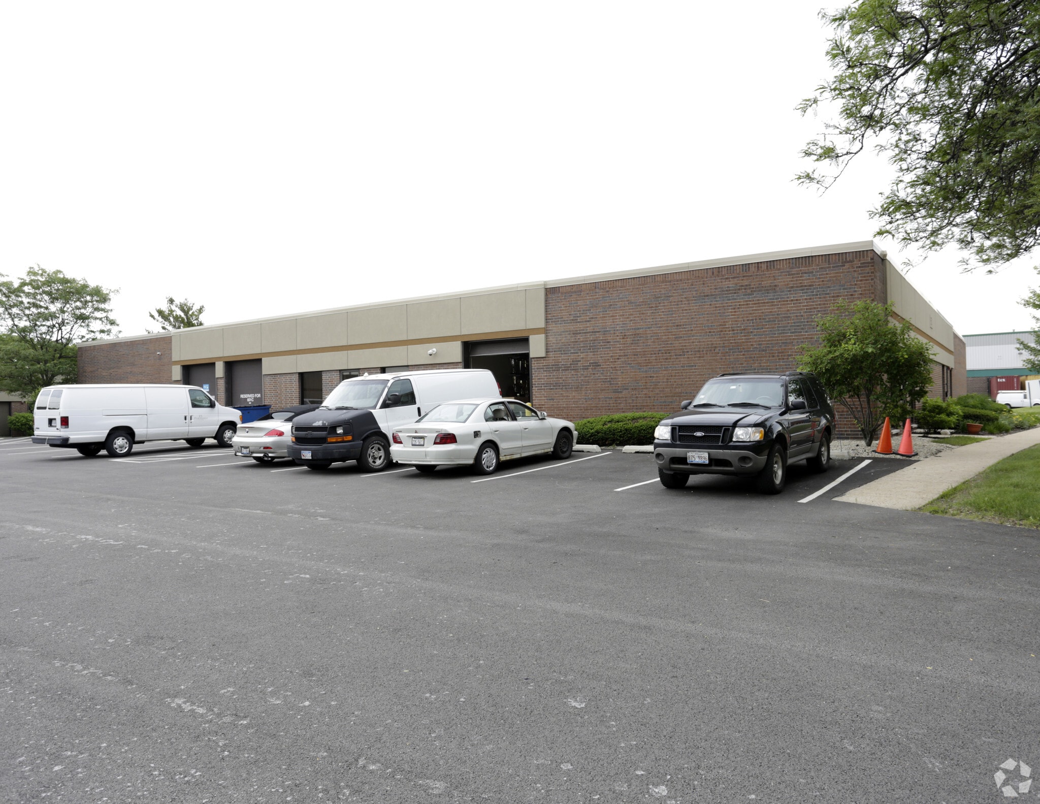 601 Country Club Dr, Bensenville, IL for lease Primary Photo- Image 1 of 5