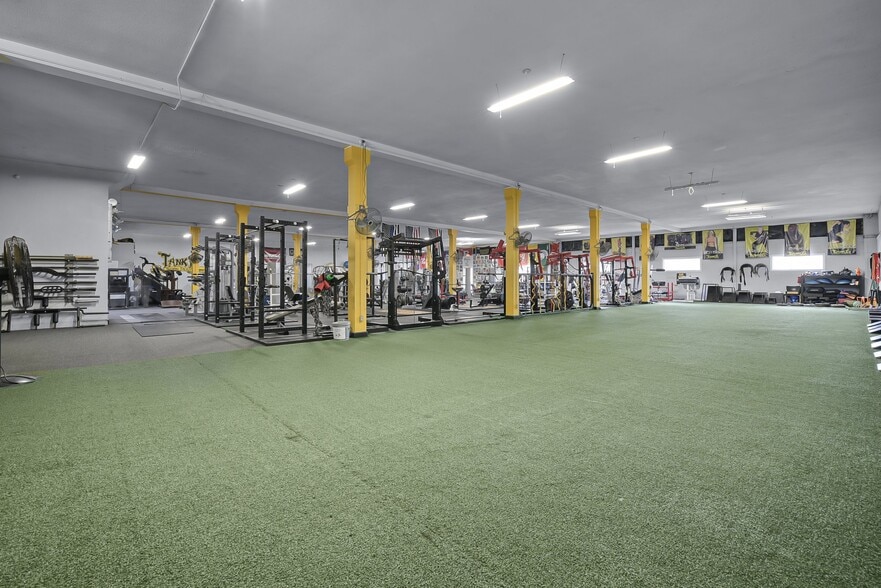 1908 State St, Granite City, IL à vendre - Photo intérieure - Image 2 de 8