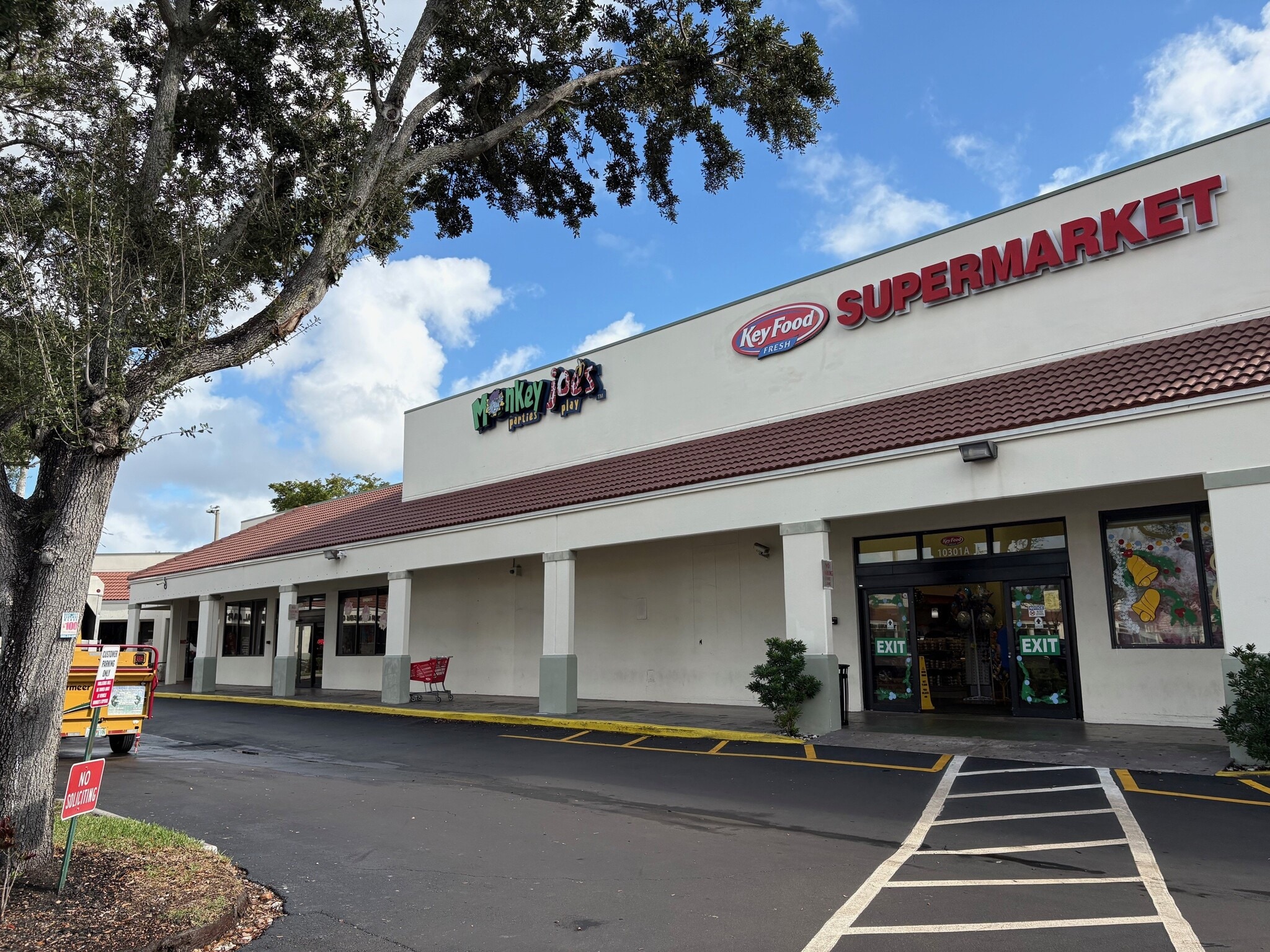 10299-10391 Royal Palm Blvd, Coral Springs, FL for lease Building Photo- Image 1 of 24