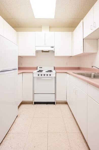 237 E Main St, Bozeman, MT for lease - Interior Photo - Image 2 of 33