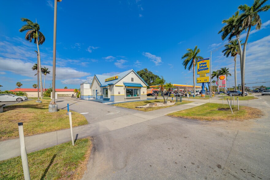 20 SE 1st Ave, Florida City, FL à vendre - Photo principale - Image 1 de 9