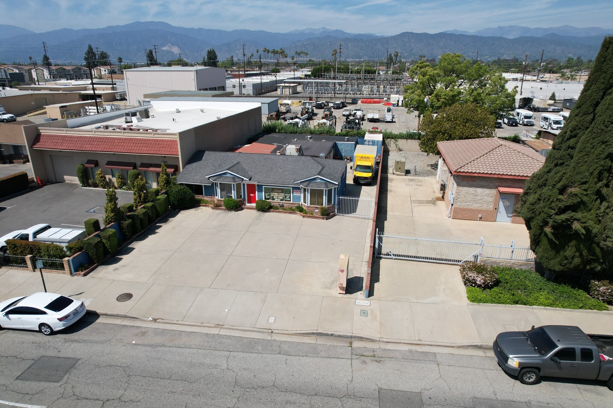 569 E San Bernardino Rd, Covina, CA for lease Building Photo- Image 1 of 4