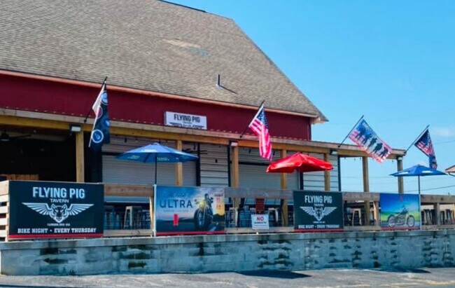 More details for 136 N 1st St, Fairborn, OH - Retail for Sale