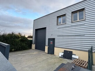 More details for 10 Allée Des Chaumes, Conflans-Sainte-Honorine - Flex for Lease