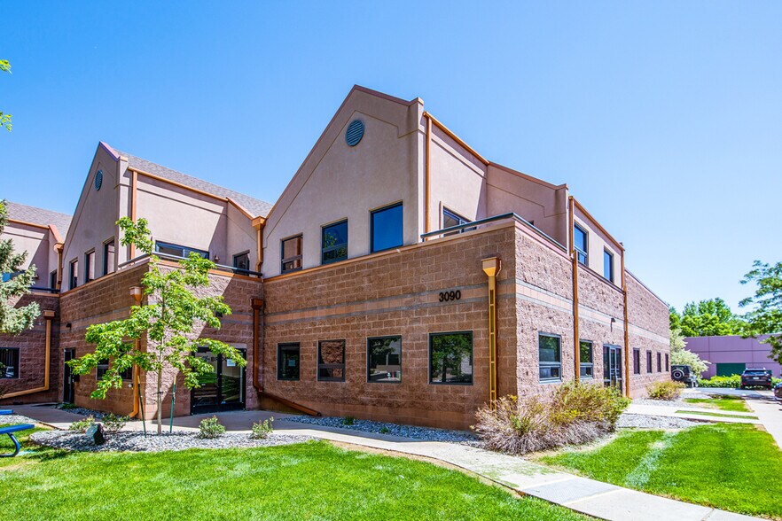 3090 Sterling Cir, Boulder, CO à vendre - Photo du bâtiment - Image 1 de 18