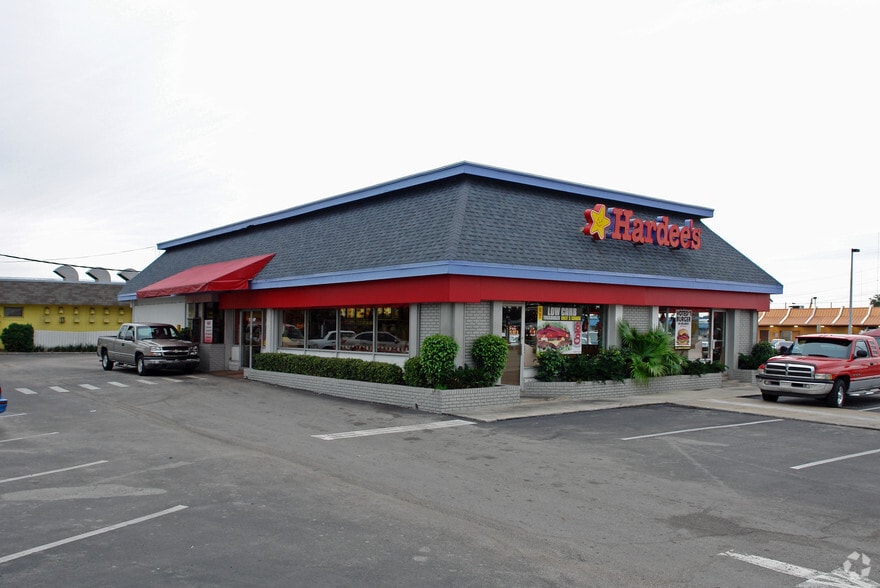 5212 Silver Star Rd, Orlando, FL for lease - Building Photo - Image 2 of 11