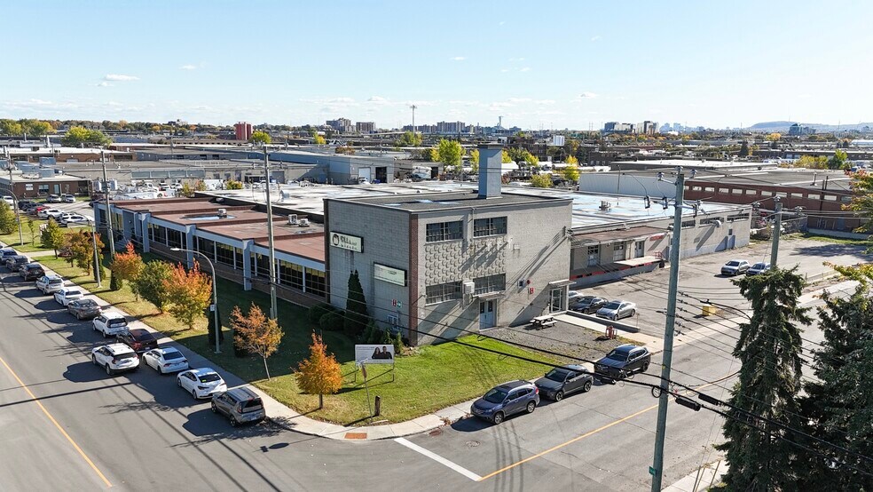 9700 Boul Parkway, Montréal, QC à vendre - Photo du bâtiment - Image 3 de 7