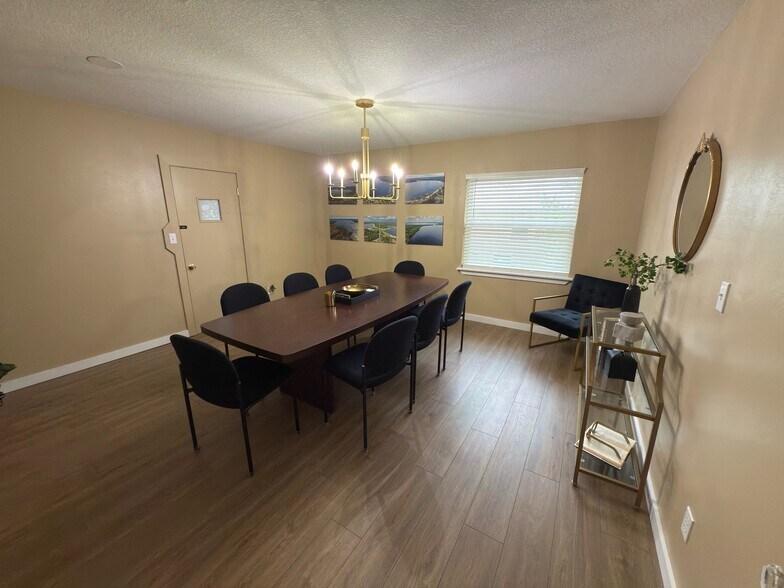 160 SW Nightingale St, Keystone Heights, FL à vendre - Photo intérieure - Image 3 de 7