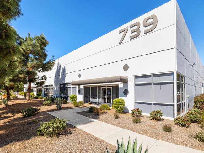 Plus de détails pour 750 Design Ct, Chula Vista, CA - Industriel à louer