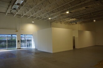 755-833 NW 167th St, Miami, FL for lease Interior Photo- Image 2 of 5