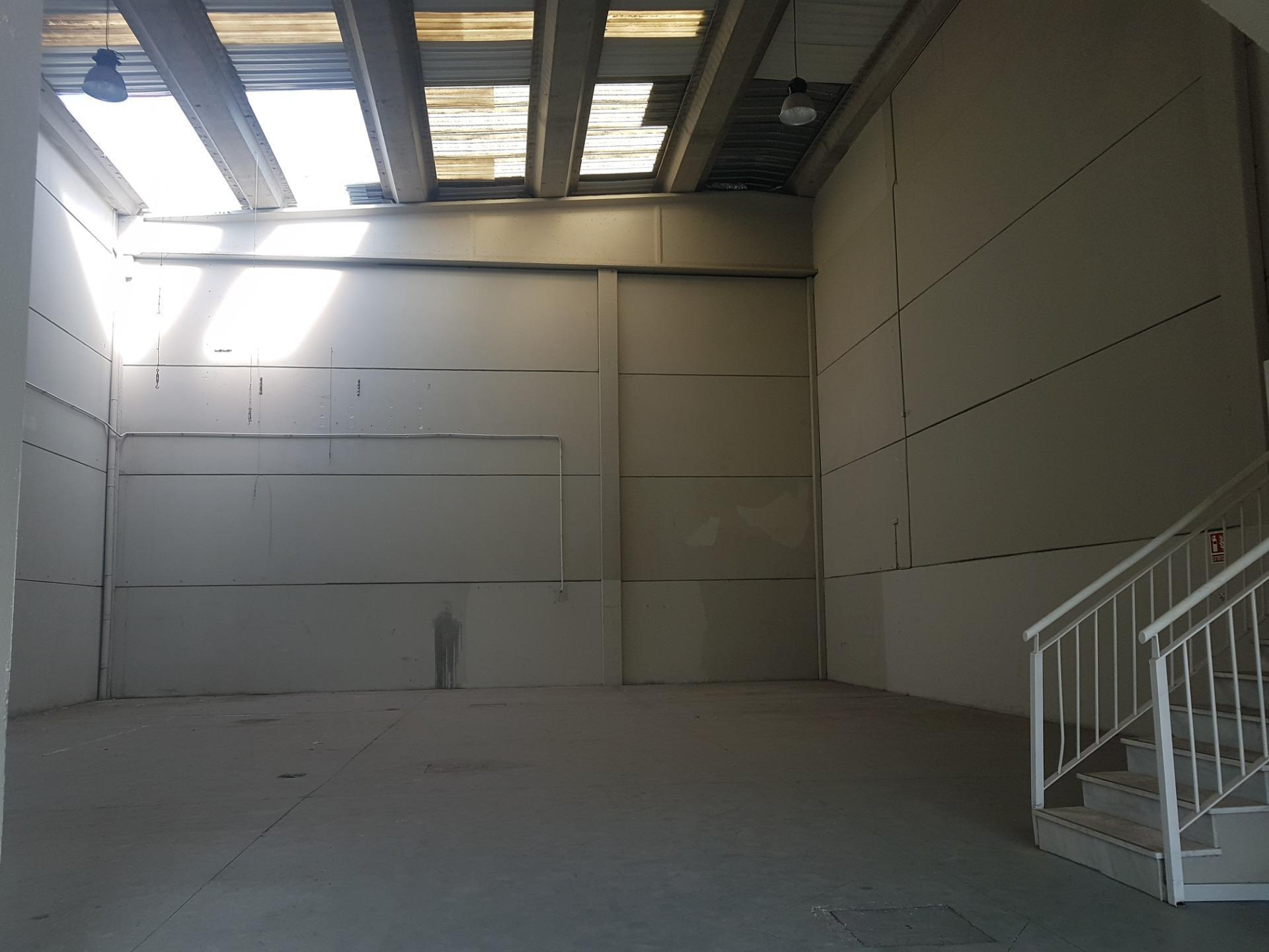 Industrial in SEVILLA, Sevilla for lease Interior Photo- Image 1 of 18