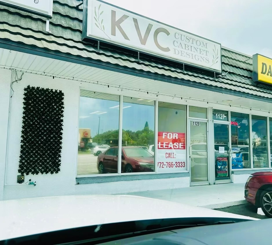 1105-1167 US Highway 1, Vero Beach, FL for lease Interior Photo- Image 1 of 7
