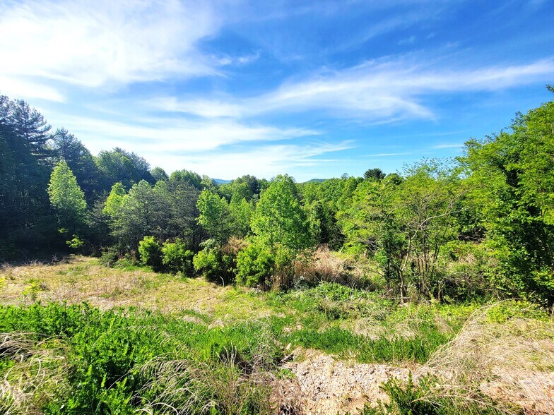 9999 Airport Rd, Arden, NC for sale - Building Photo - Image 2 of 6